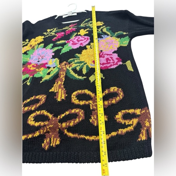 Vintage Kitty Hawk for Vivian Wang floral sweater pullover oversized medium - Picture 6 of 6